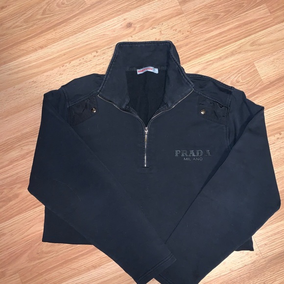 SOLD. 💕✨PRADA✨💕Half Zip - Picture 3 of 7